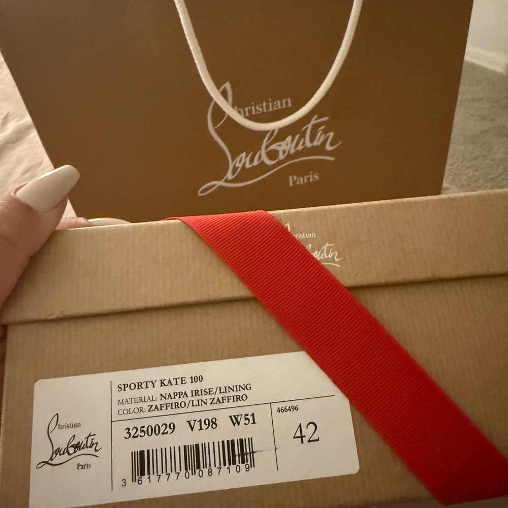 NEW NEVER WORN Christian Louboutin Sporty Kate 100mm - Picture 6 of 8